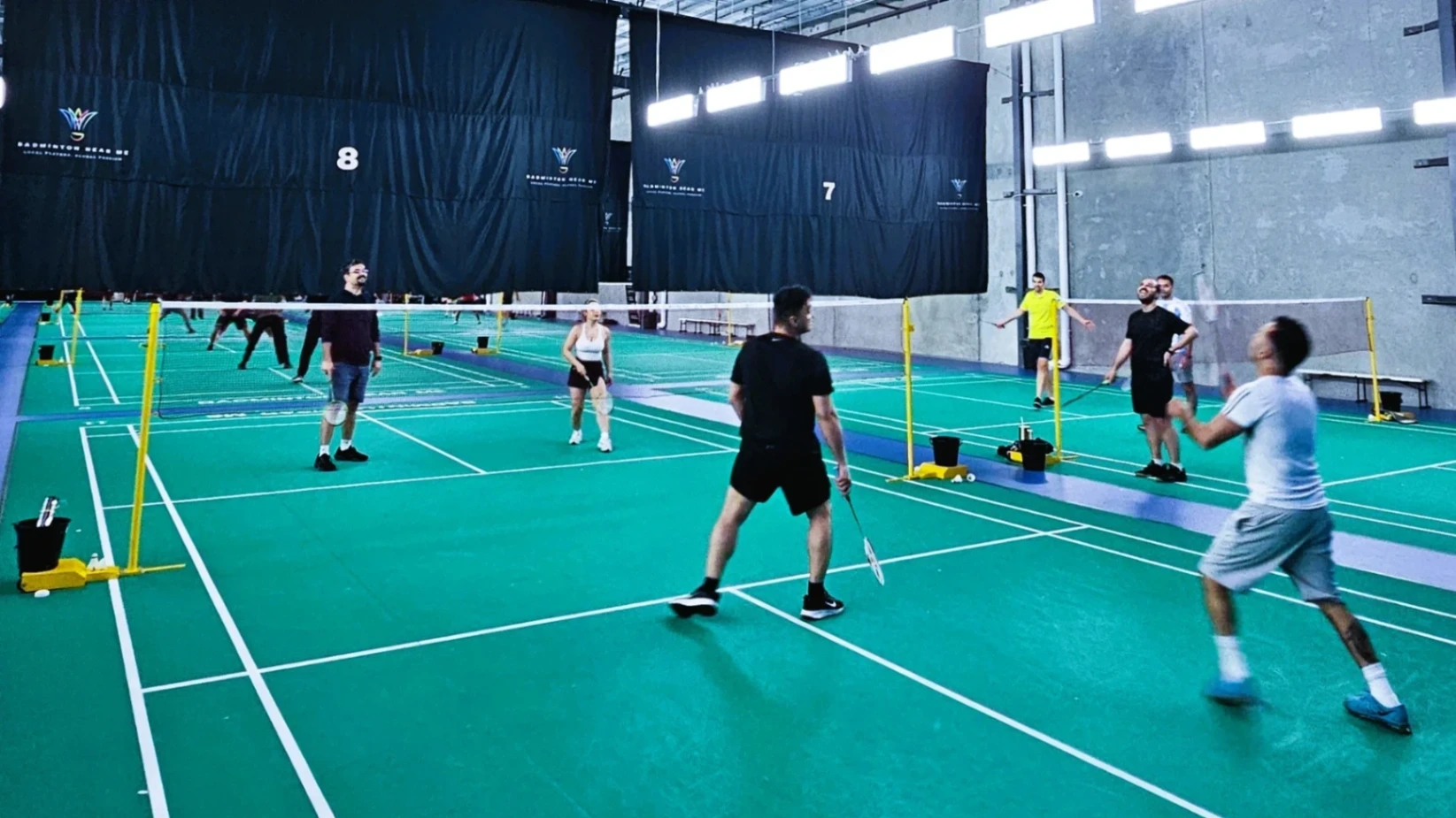 Badmintonn(004)
